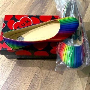 T.U.K rainbow flats
